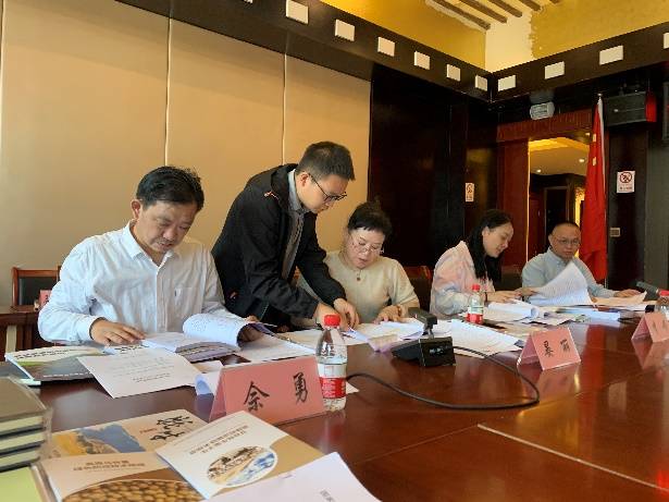 如图片无法显示，请刷新页面